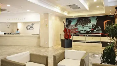 SANDOS BENIDORM SUITES