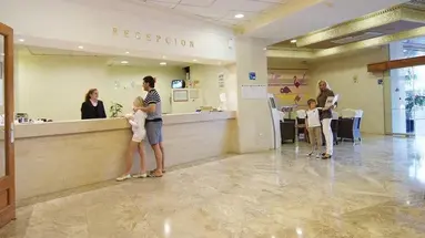 SANDOS BENIDORM SUITES