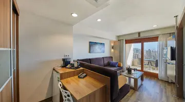 SANDOS BENIDORM SUITES