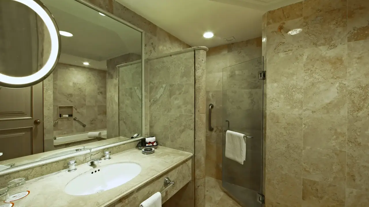 Sandos Cancun All Inclusive - Adults Only