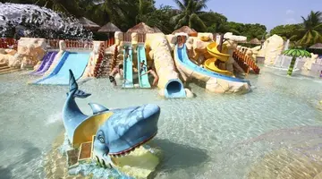Sandos Caracol Nature Resort & Water Park