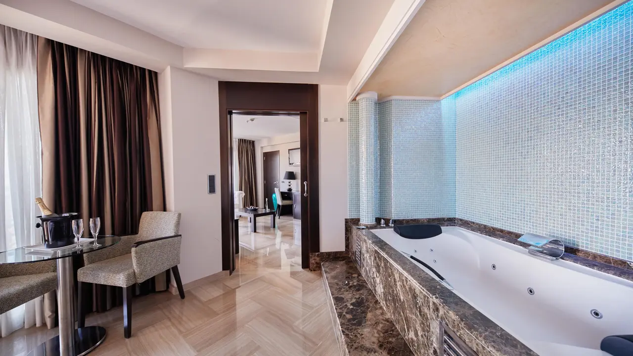 SANDOS MONACO BEACH HOTEL & SPA
