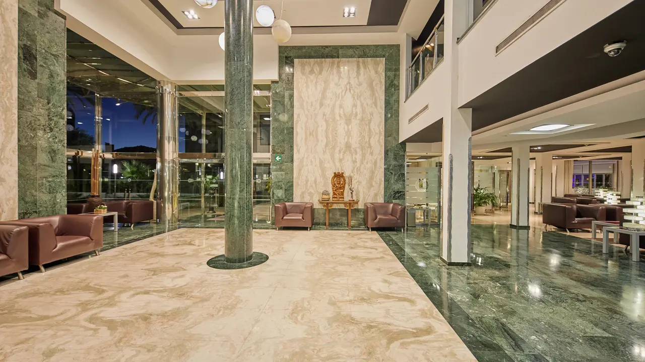 Sandos Monaco Beach Hotel & Spa