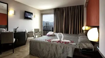Sandos Monaco Hotel (Adults Recommended)