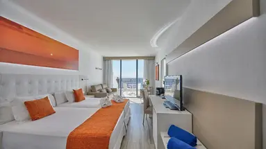 SANDOS PAPAGAYO