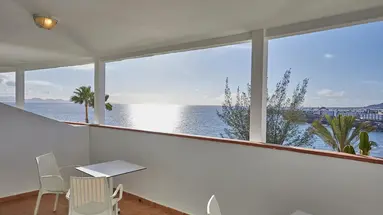 SANDOS PAPAGAYO