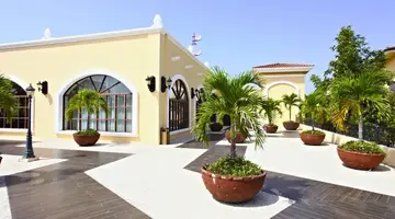 Sandos Playacar