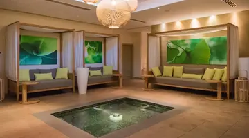 SANDS SUITES RESORT & SPA