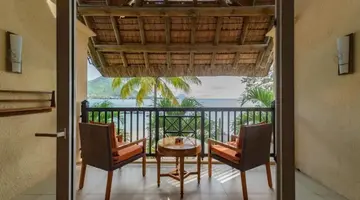 Sands Suites Resort & Spa
