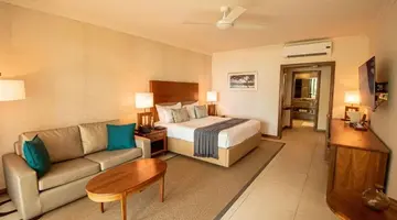 Sands Suites Resort & Spa