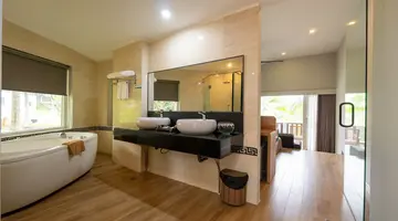 SANDUNES BEACH RESORT AND SPA
