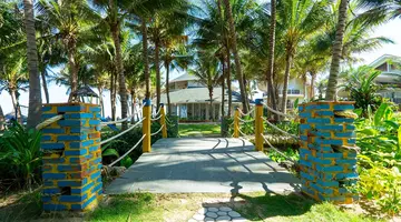 SANDUNES BEACH RESORT AND SPA