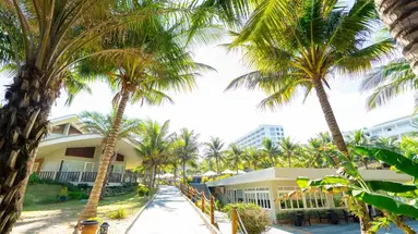 SANDUNES BEACH RESORT AND SPA