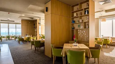 Sandy Bay Hotel Elenite