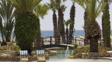 Sandy Beach Hotel & Spa