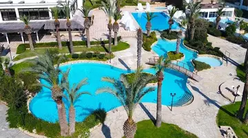 Sandy Beach Hotel & Spa