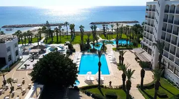 Sandy Beach Hotel & Spa