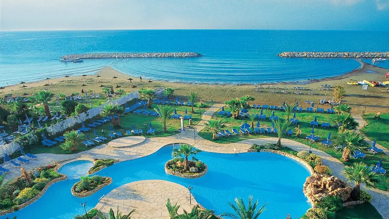 Sandy Beach Hotel