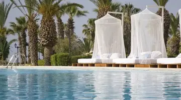 Sandy Beach Hotel