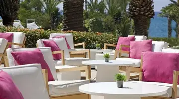 Sandy Beach Hotel