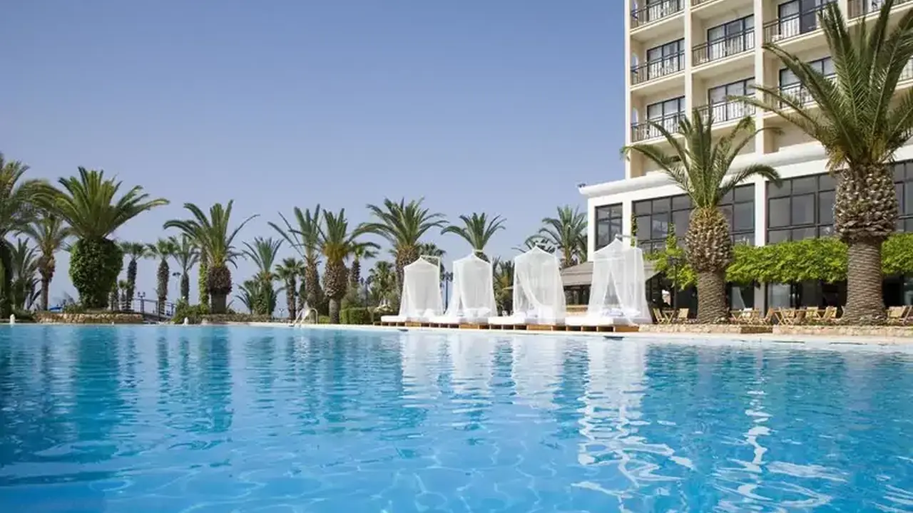 Sandy Beach Hotel