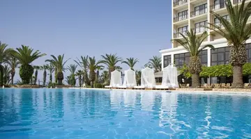 Sandy Beach Hotel