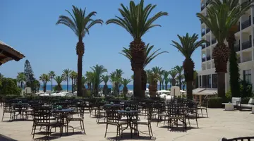 Sandy Beach Hotel