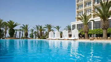 Sandy Beach Hotel