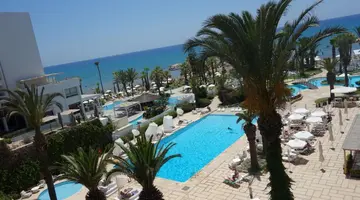 Sandy Beach Hotel