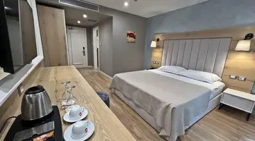 Sandy Beach Resort Golem