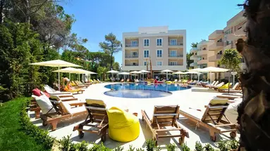 Sandy Beach Resort Golem