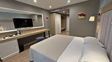 Sandy Beach Resort Golem