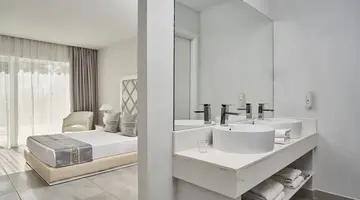 Sandy Villas Resort by Rizos Resorts