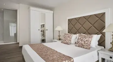 Sandy Villas Resort by Rizos Resorts