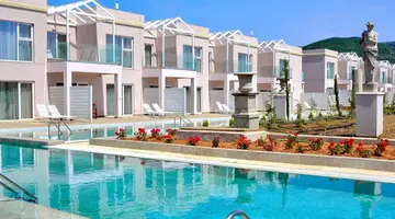Sandy Villas