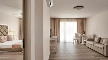 Sandy Villas