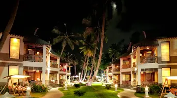 Sandyy Wavess Beach Resort