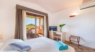 SANT ELMO BEACH HOTEL