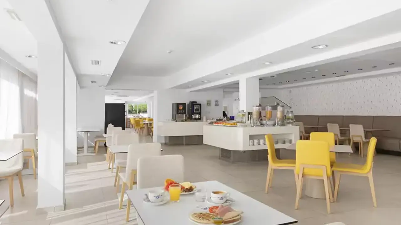 Sant Jordi Hotel