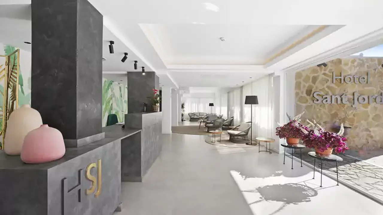 Sant Jordi Hotel