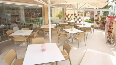 Sant Jordi Hotel
