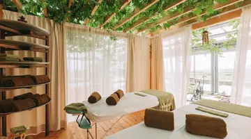 Santa Barbara Eco-Beach Resort