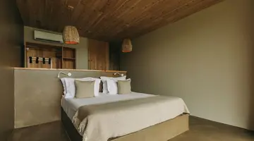 Santa Barbara Eco-Beach Resort