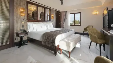 SANTA CATALINA A ROYAL HIDEAWAY HOTEL
