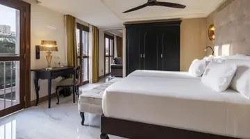 SANTA CATALINA A ROYAL HIDEAWAY HOTEL