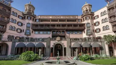 SANTA CATALINA A ROYAL HIDEAWAY HOTEL