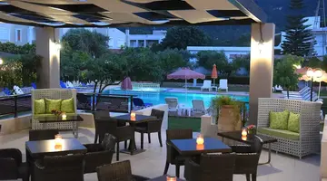 Santa Helena Hotel