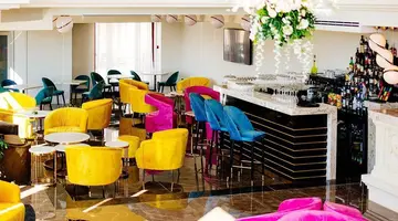 Santa Lucia Boutique Hotel