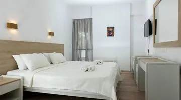 Santa Marina Unique