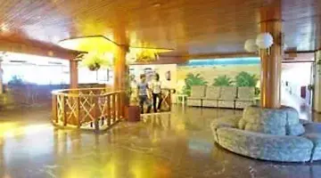Santa Monica Suites Hotel